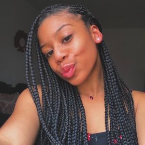 Meet your Posher, Cicely